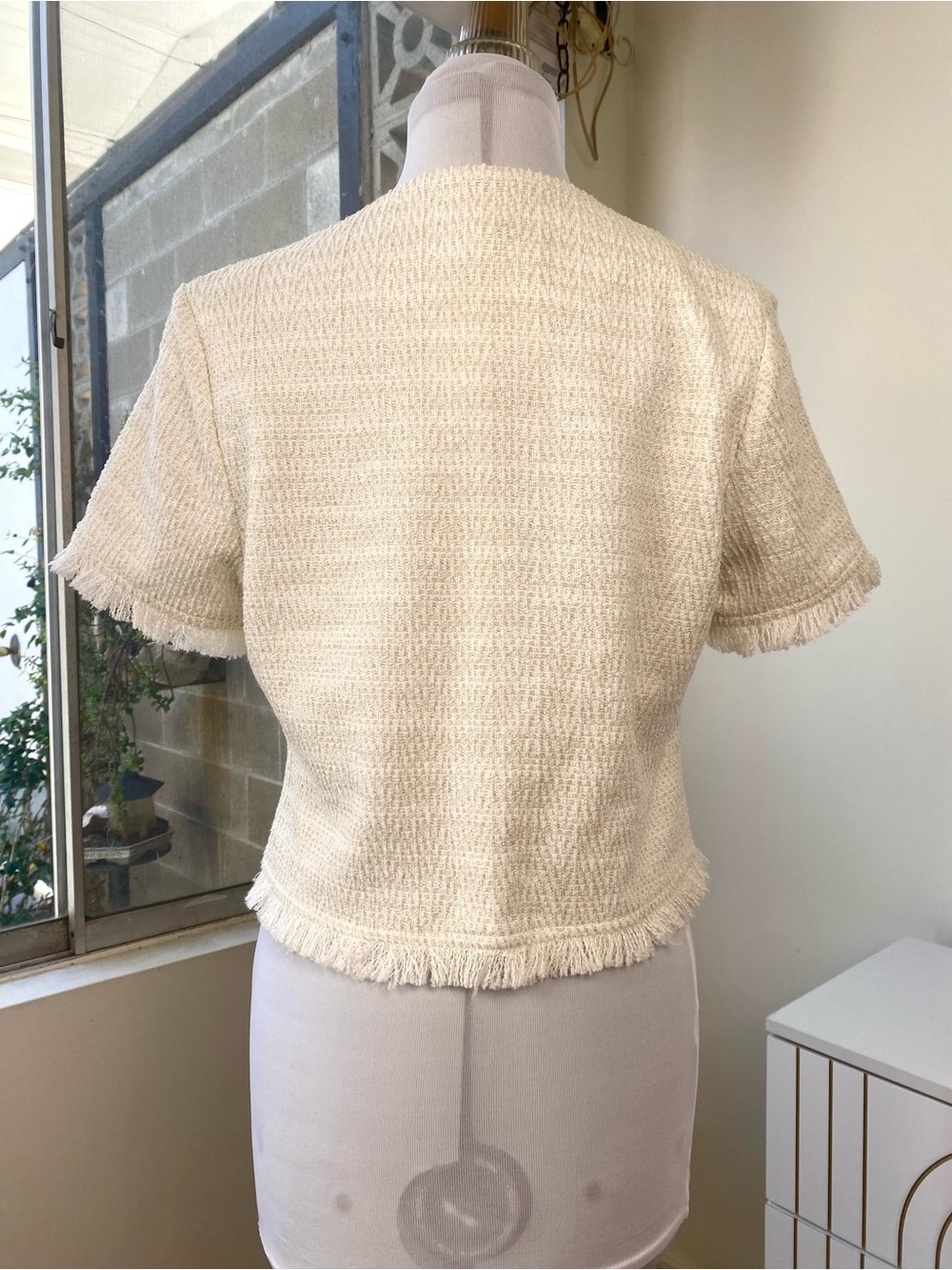 Dolan NWT Tweed Fringe Left Coast Ivory Gold Black Bow Cropped Jacket S - Picture 5 of 10